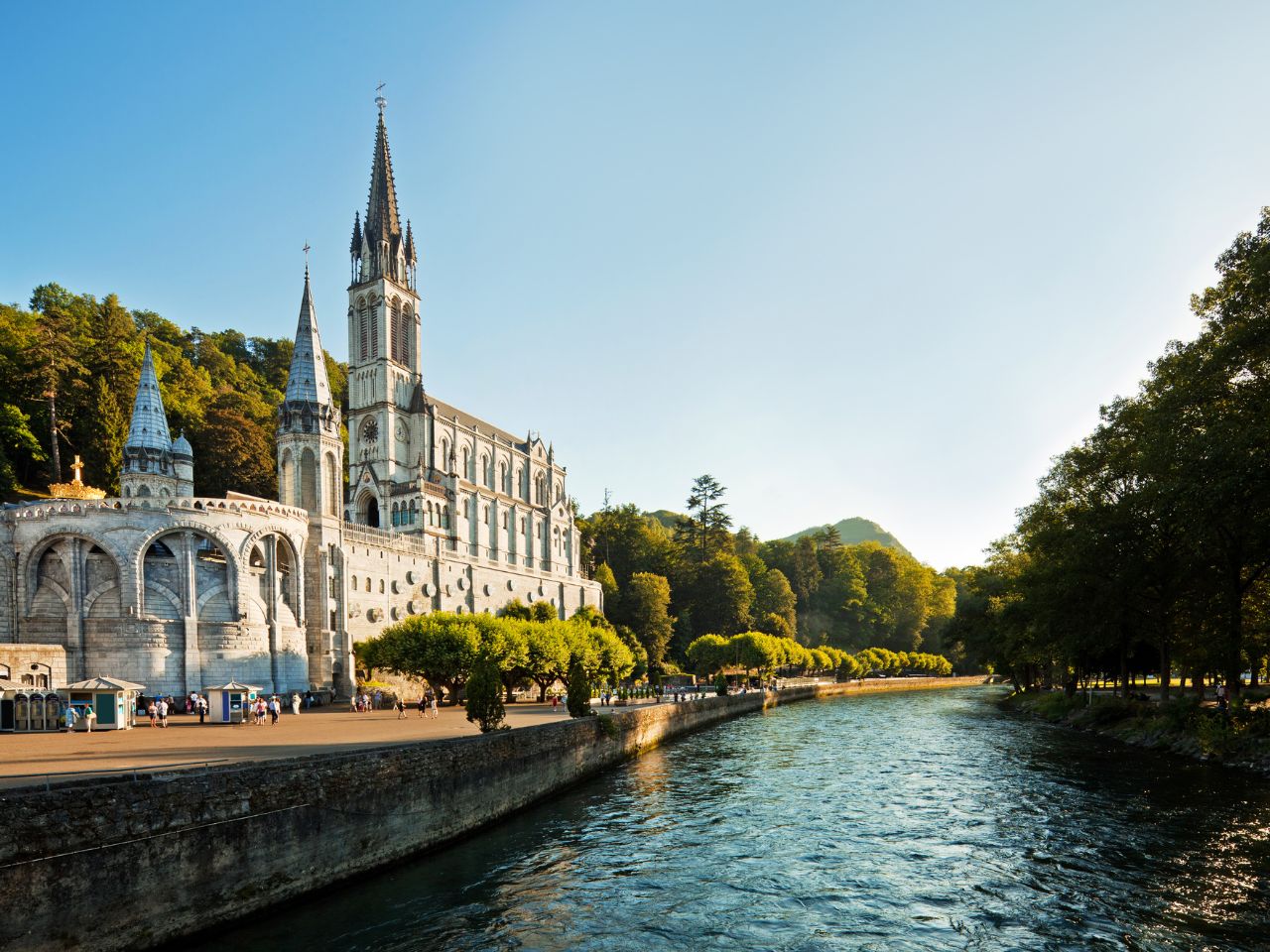 Lourdes