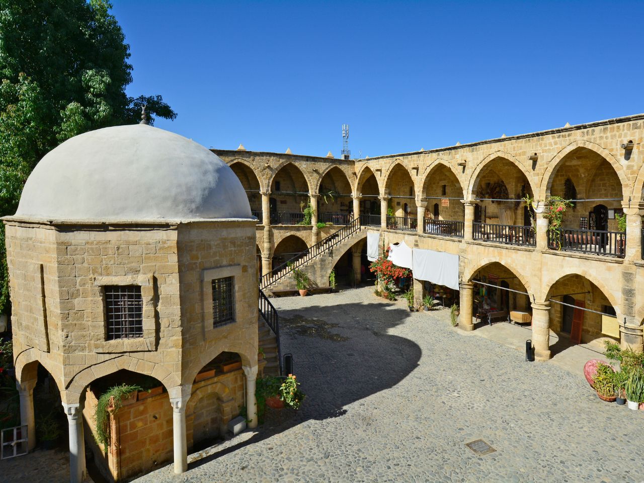Cypr, Buyuk Han karawanseraj